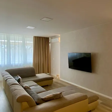 アパート Bonita & Garage バラトンフレド