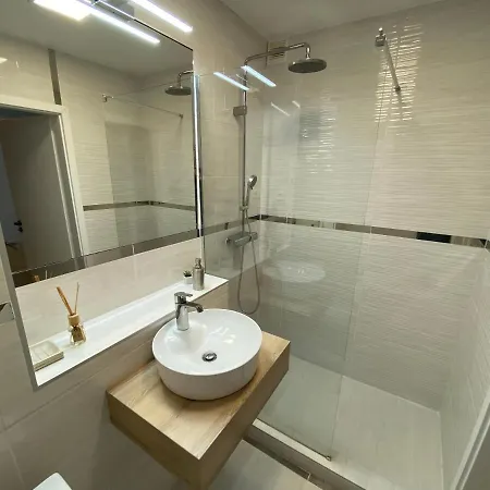 Bonita & Garage * バラトンフレド