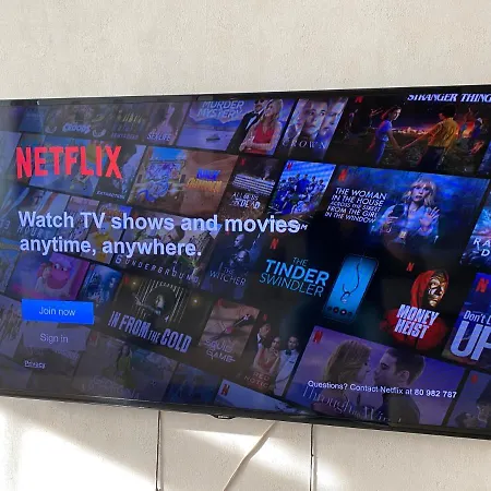 アパート Bonita & Garage