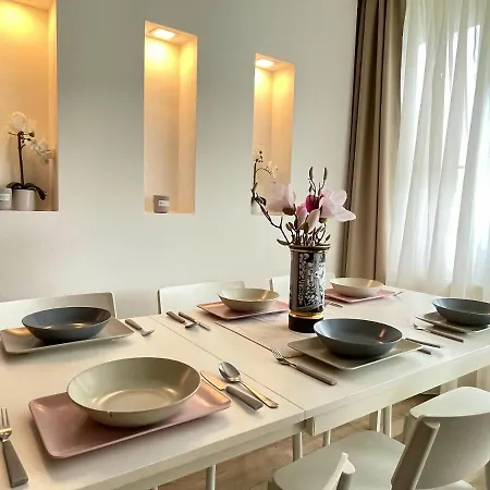 Bonita & Garage * באלאטונפורד