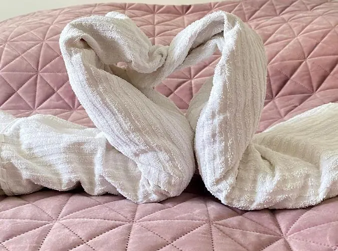 Bonita & Garage * באלאטונפורד