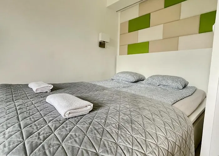 Bonita & Garage דירה *